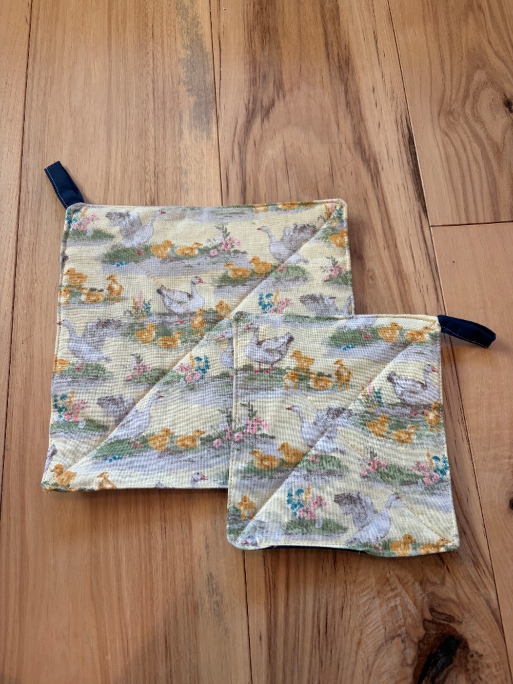 Handmade Reversible Goose & Duckling Quilted Pot Holders Set